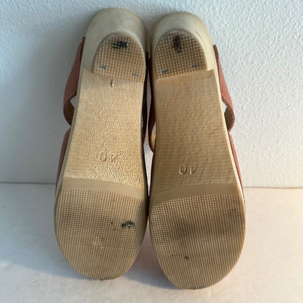 Maguba of Sweden Nairobi Leather T Strap Clogs Size 40 US 10 Putty Pink Boho - Picture 9 of 9